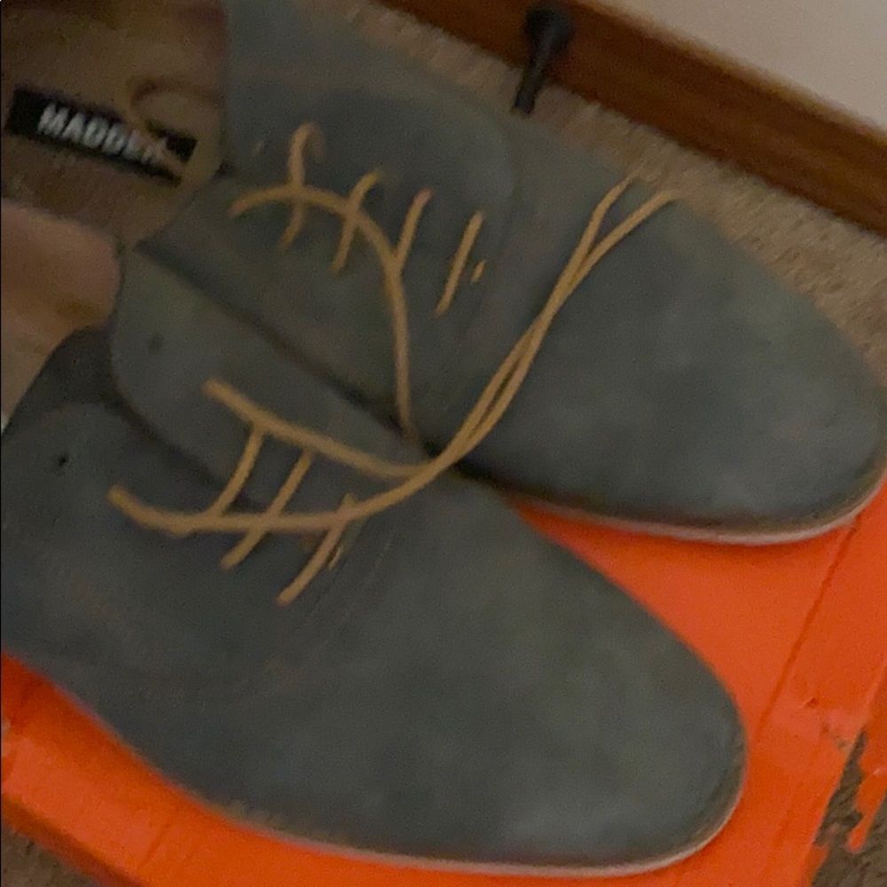 Shoes - Picture 2 of 2